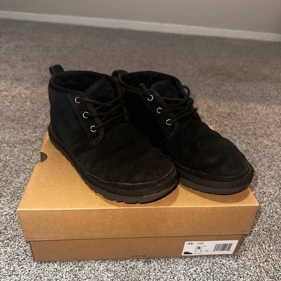 UGG Australia Neumel Boot - Picture 1 of 9